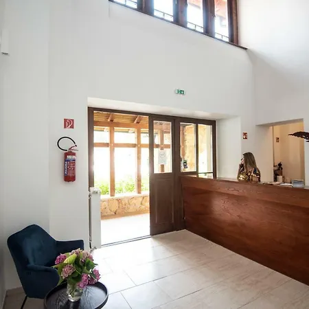 Grossmann Ház Apartmanhotel 4*